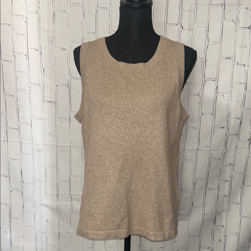 NWT Vince Camuto Beige Tank Top. Size Large